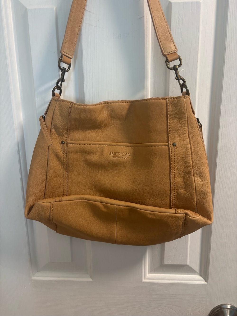 American Leather Co. Tan Pebbled Leather Hobo Purse EUC